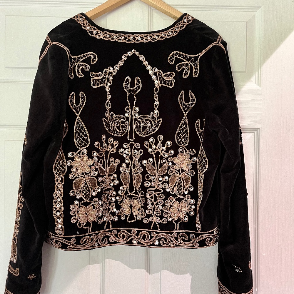 Gorgeous velvet beaded evening jacket by Rapsodia